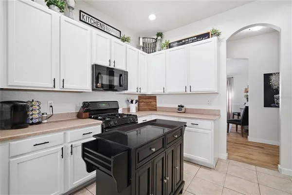 $439,000 | 6325 Bridgecrest Drive, Lithia, FL 33547