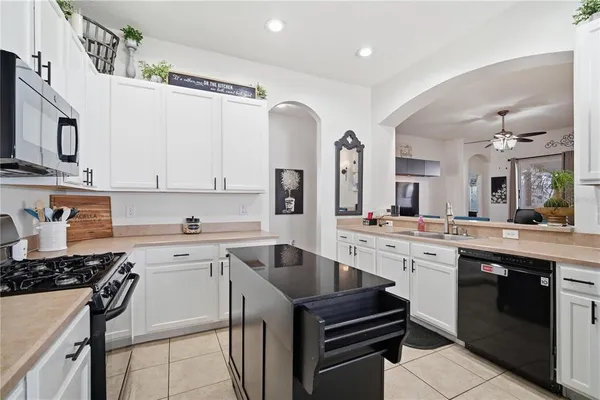 $439,000 | 6325 Bridgecrest Drive, Lithia, FL 33547