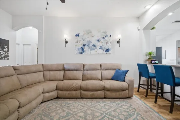 $439,000 | 6325 Bridgecrest Drive, Lithia, FL 33547