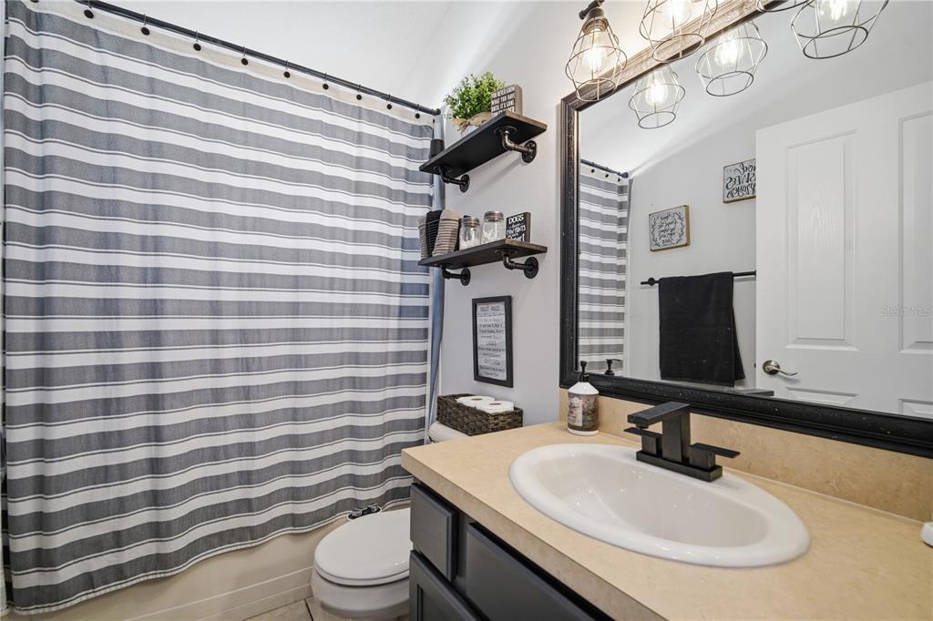 6325 Bridgecrest Drive Lithia, FL 33547 - Photo 32 of 72