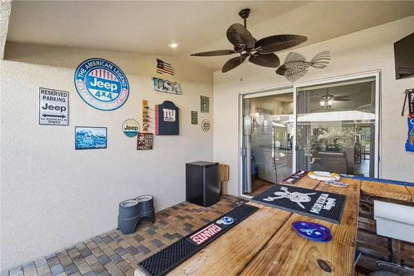 $439,000 | 6325 Bridgecrest Drive, Lithia, FL 33547