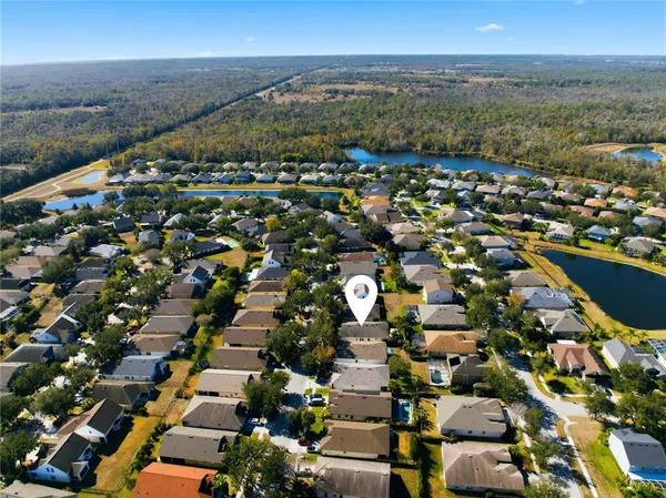 $439,000 | 6325 Bridgecrest Drive, Lithia, FL 33547