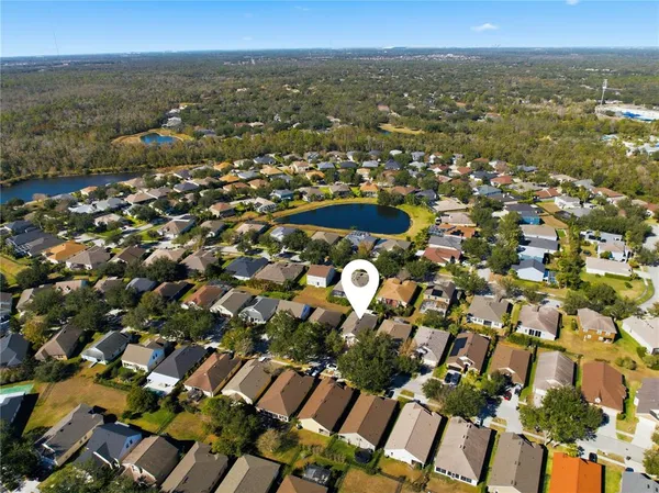 $439,000 | 6325 Bridgecrest Drive, Lithia, FL 33547