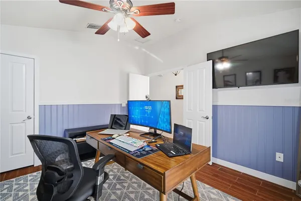 $439,000 | 6325 Bridgecrest Drive, Lithia, FL 33547