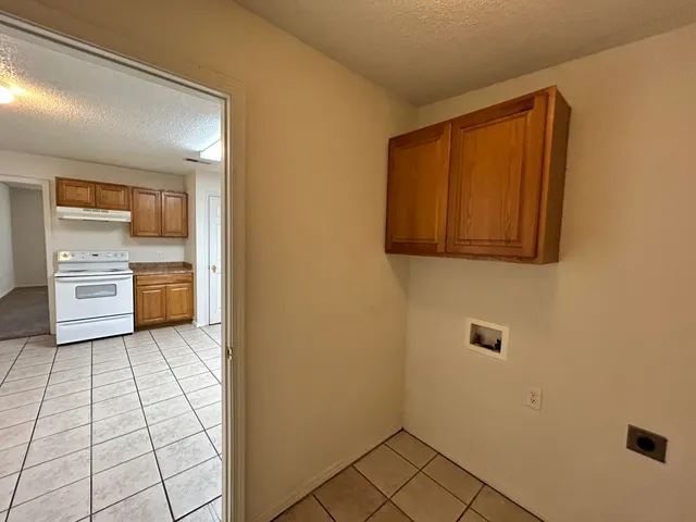 $1,000 | 4818 66th Street, Unit A, Lubbock, TX 79414