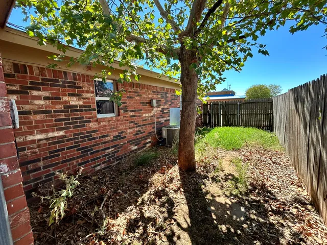 $1,000 | 4818 66th Street, Unit A, Lubbock, TX 79414