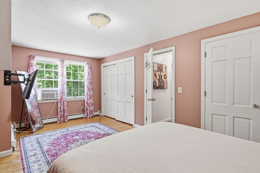 64 Senator Street Springfield, MA 01129 - Photo 21 of 42