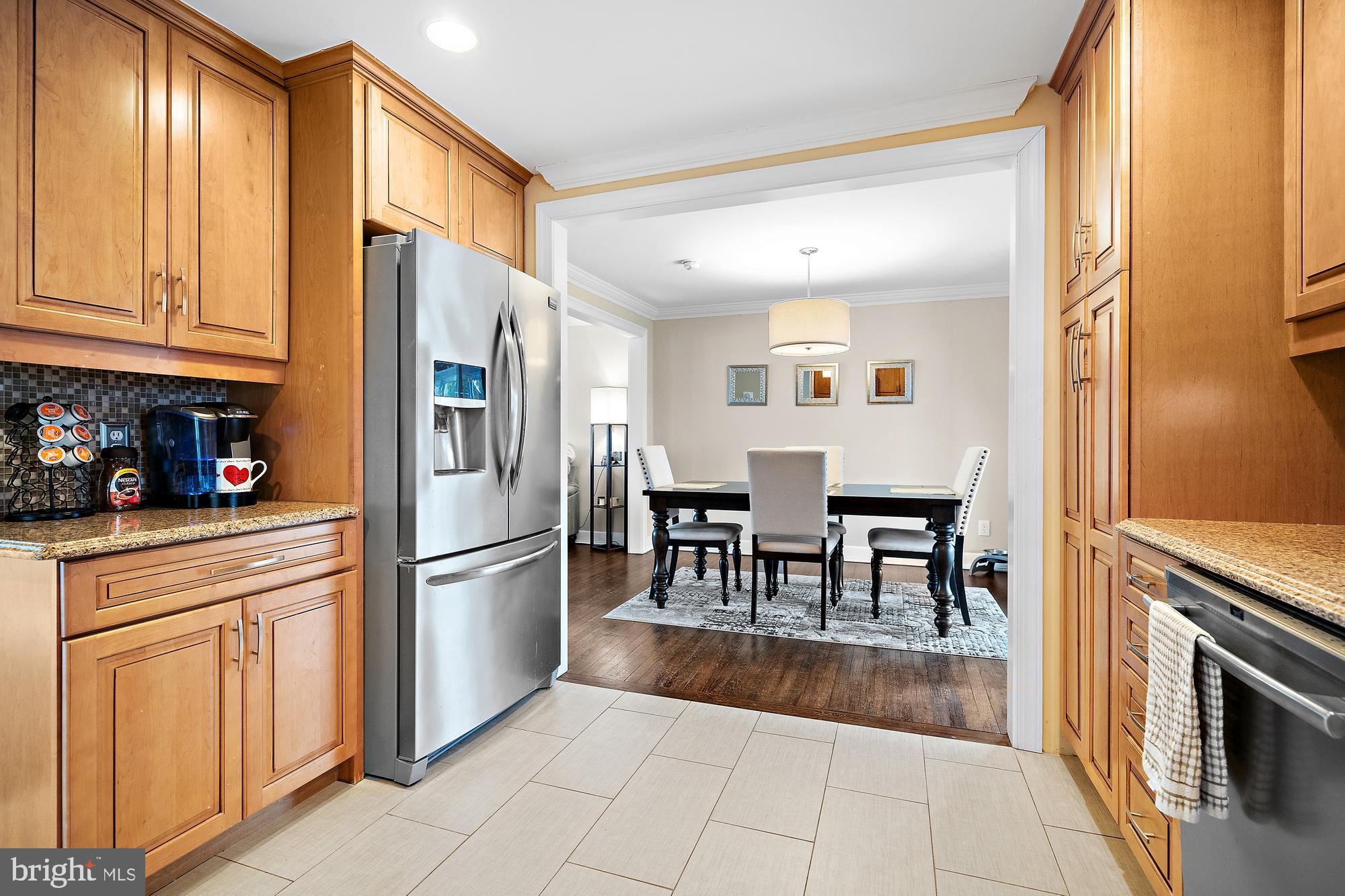25 Bolton Road Hamilton, NJ 08610 - Photo 14 of 38