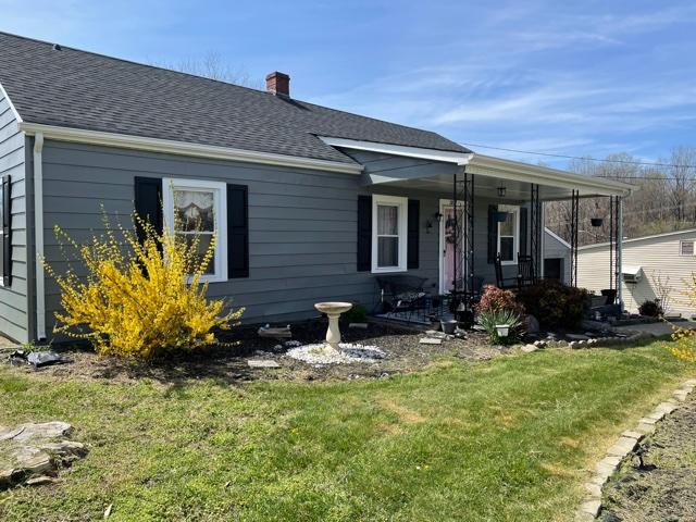 2187 Oak Level Road Bassett, VA 24055 - Photo 4 of 26 4