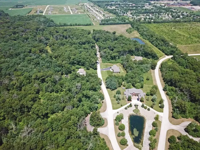 $55,900 | 11222 Pleasant Grove Drive, Wheatfield, IN 46392