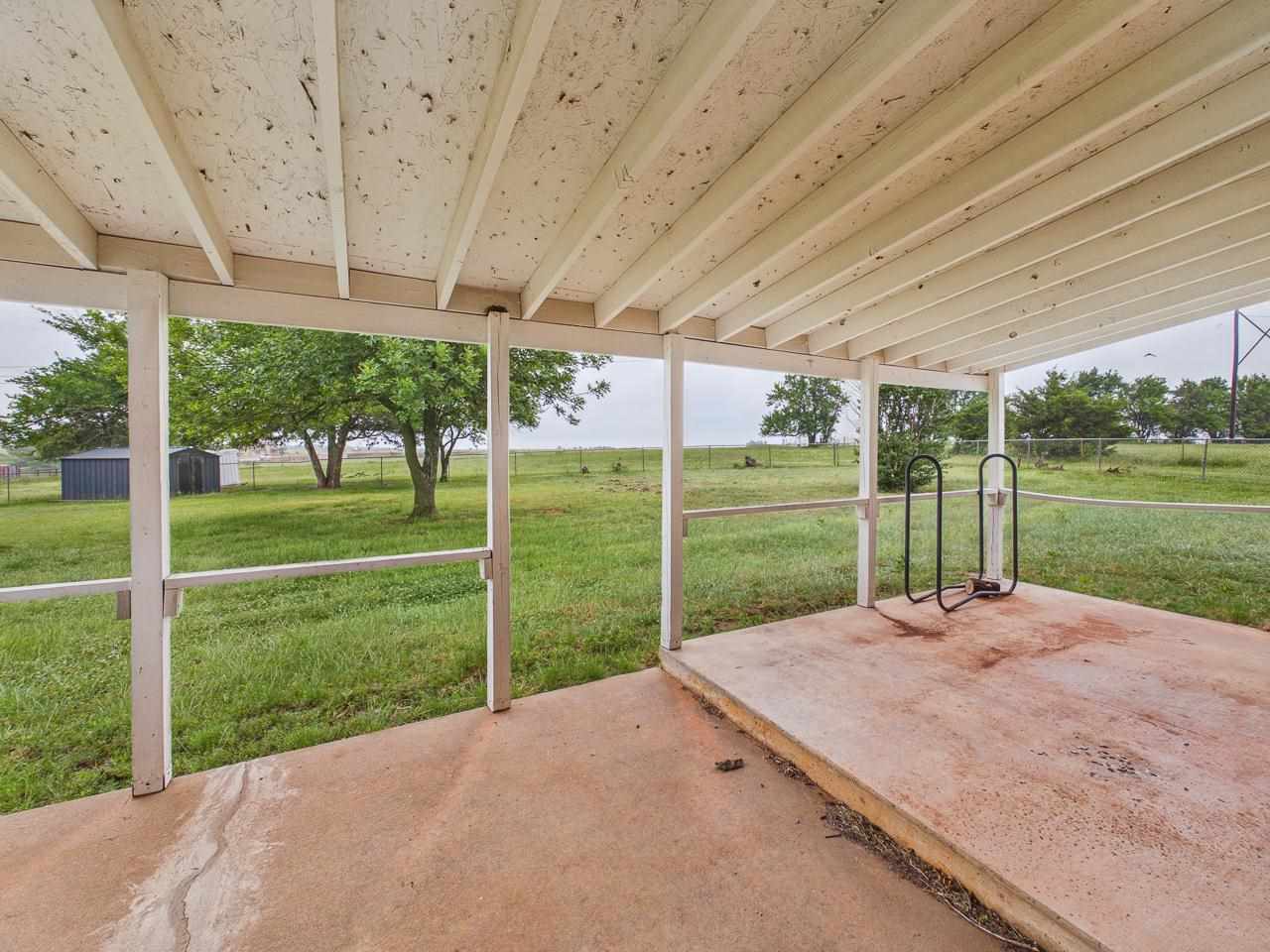 24500 Blackjack Road Perry, OK 73077 - Photo 20 of 25 Gallery Image 20