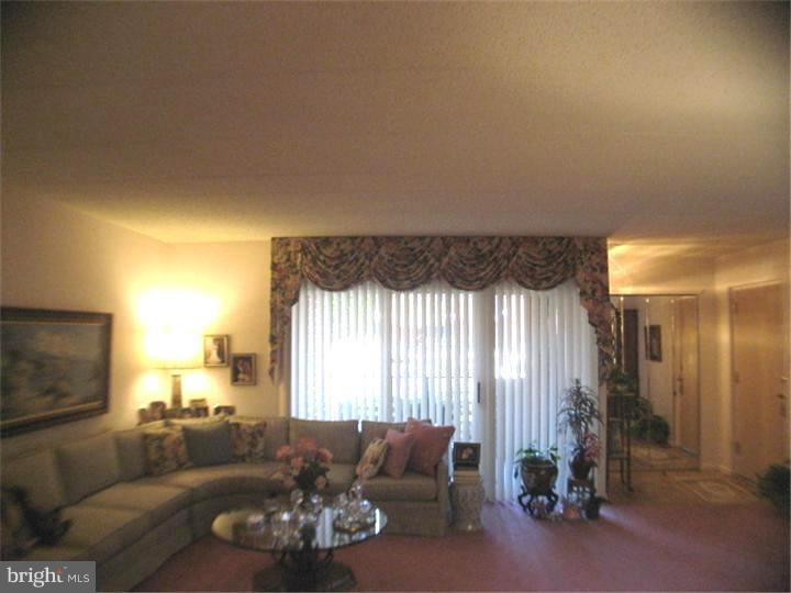 2015 Welsh Road, Unit 53 Philadelphia, PA 19115 - Photo 4 of 15 Living Room