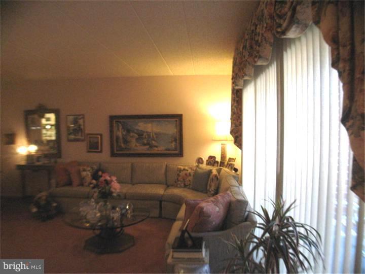 2015 Welsh Road, Unit 53 Philadelphia, PA 19115 - Photo 5 of 15 Living Room