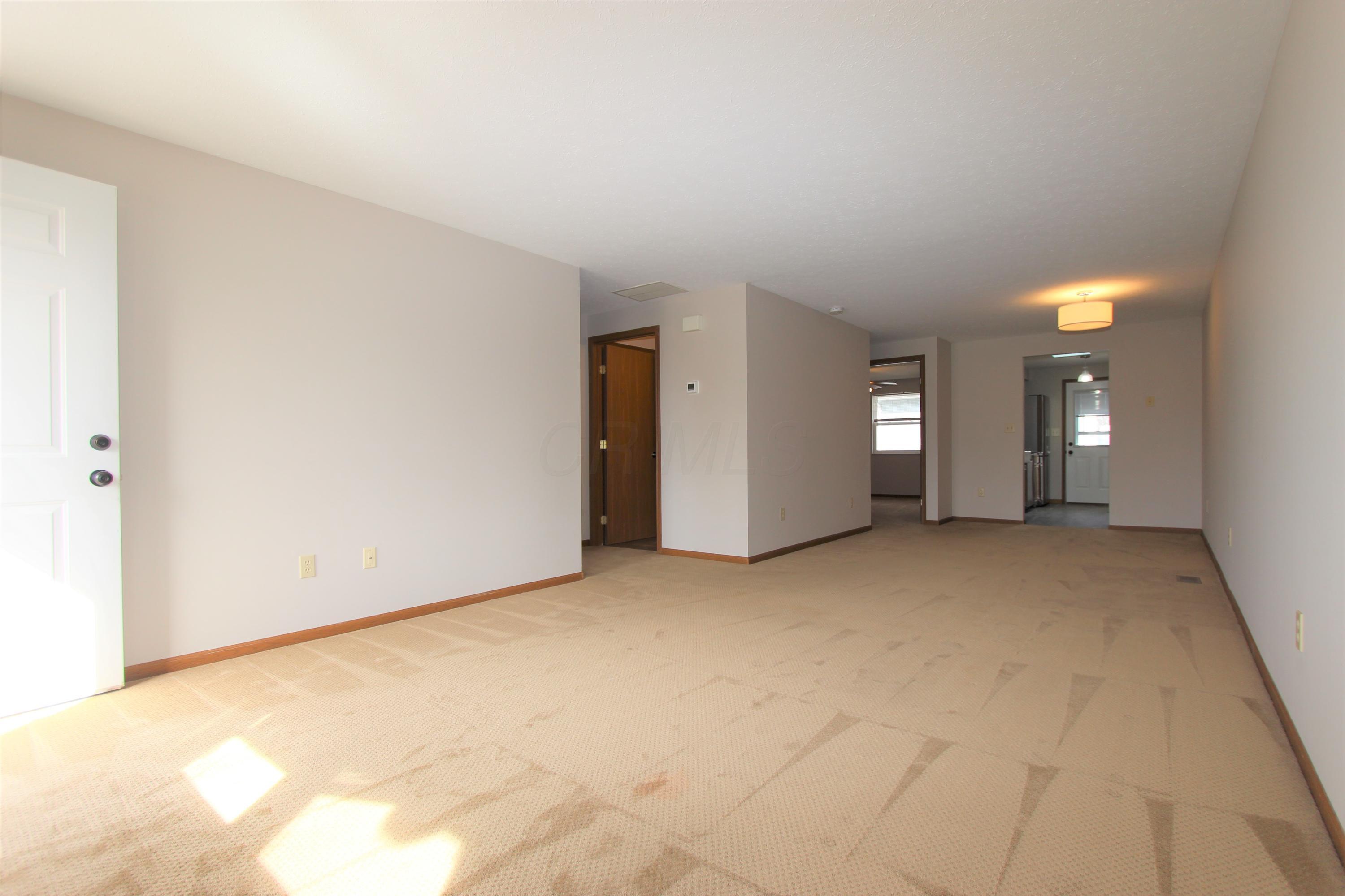 4652 Reno Lane Springfield, OH 45503 - Photo 6 of 23