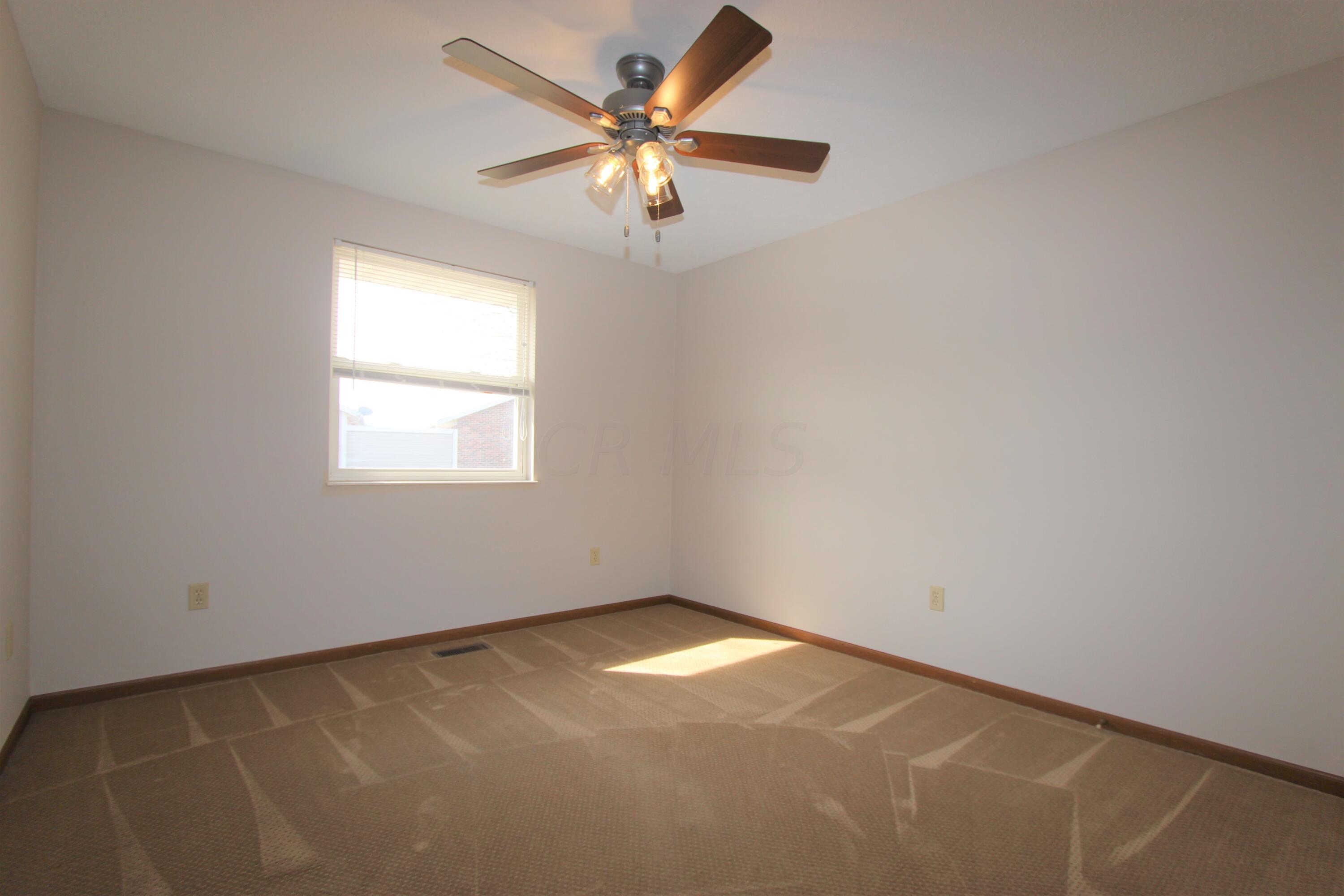 4652 Reno Lane Springfield, OH 45503 - Photo 7 of 23