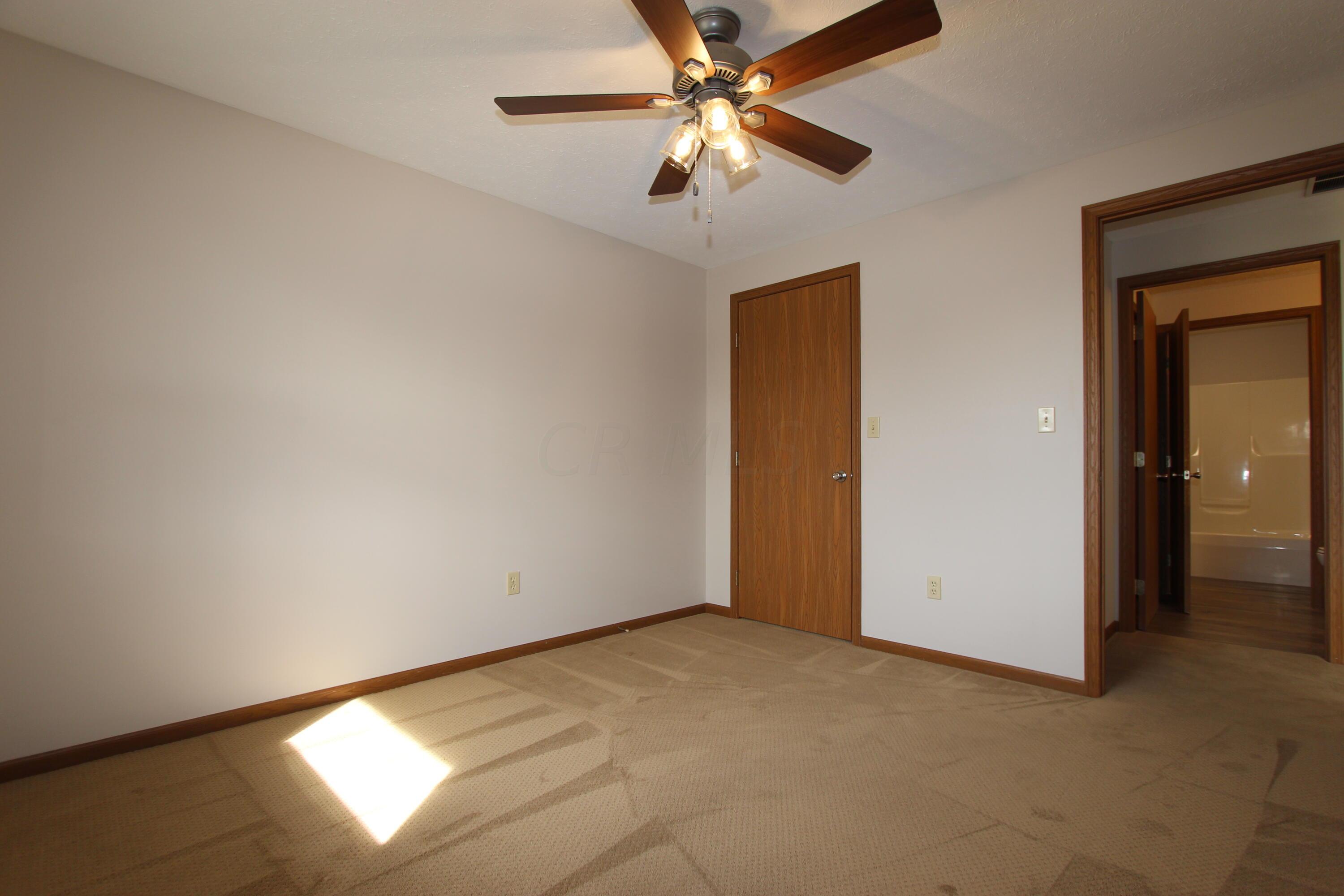 4652 Reno Lane Springfield, OH 45503 - Photo 8 of 23