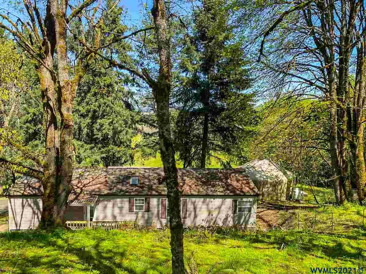 31149 Blueberry Hill Road Lebanon, OR 97355 - Photo 10 of 17 Gallery Image 10
