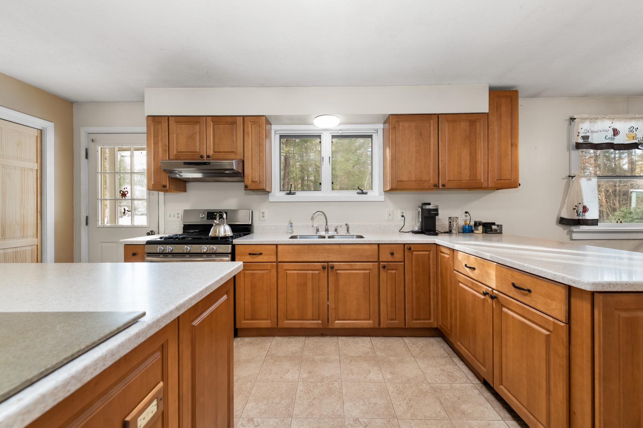 363 Main Street New Hampton, NH 03256 - Photo 2 of 32