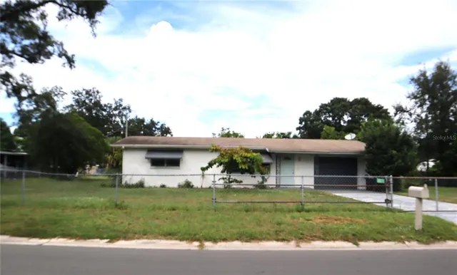 $310,000 | 411 31st Avenue East, Bradenton, FL 34208
