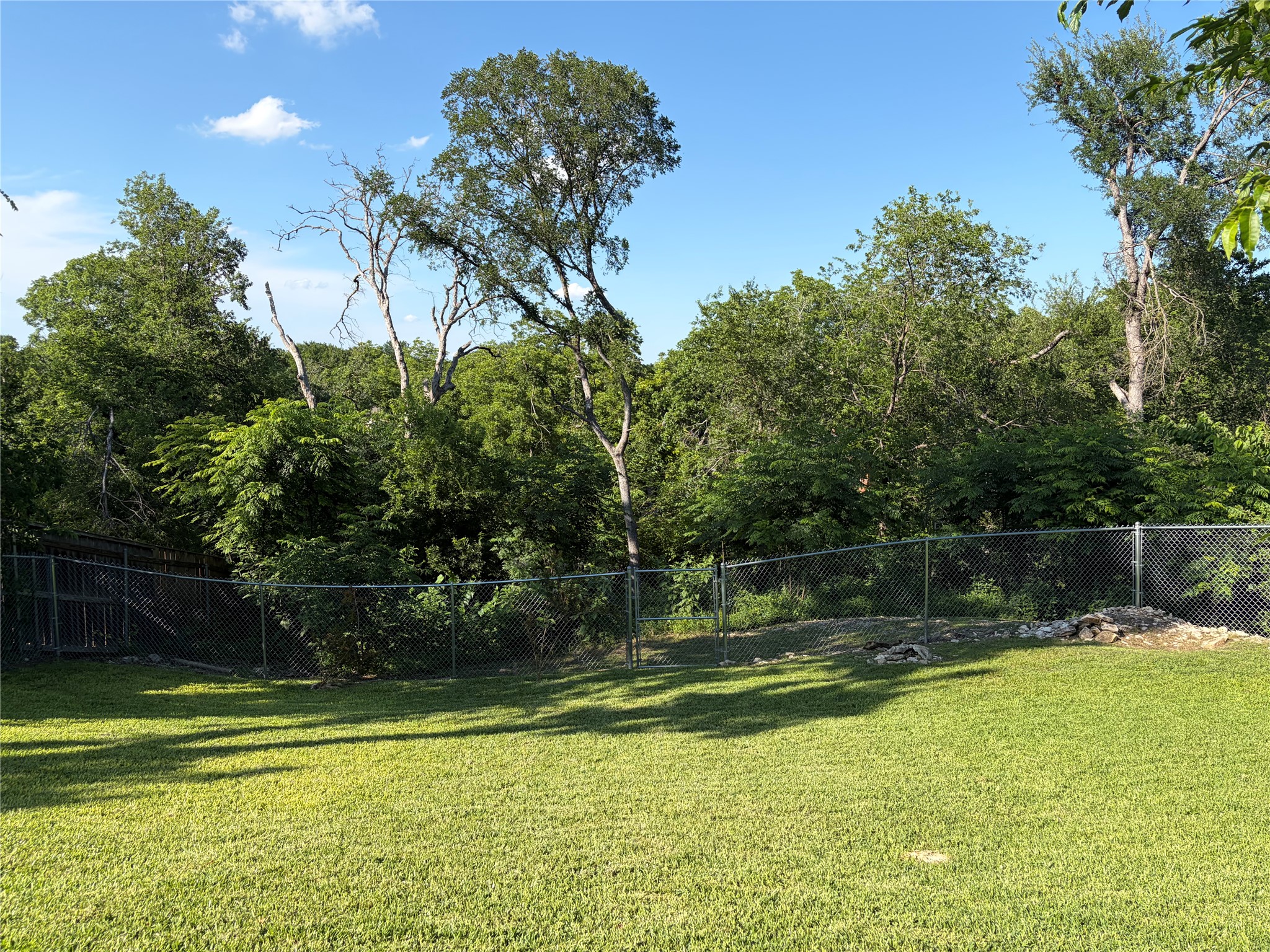 4108 Briar Cliff Road Temple, TX 76502 - Photo 2 of 38 a view of a lake view