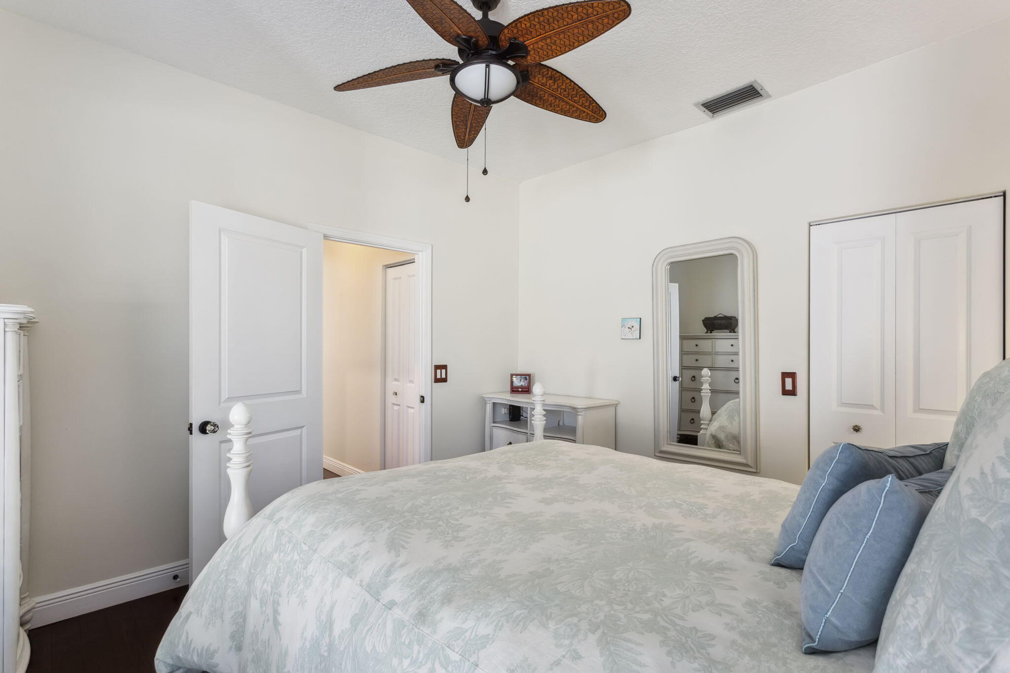 2011 Northwest 56th Street Boca Raton, FL 33496 - Photo 23 of 53 23-web-or-mls-0E2A4354_HiRes