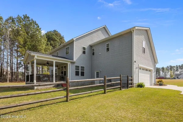 $565,000 | 250 Farmhouse Lane, Carthage, NC 28327