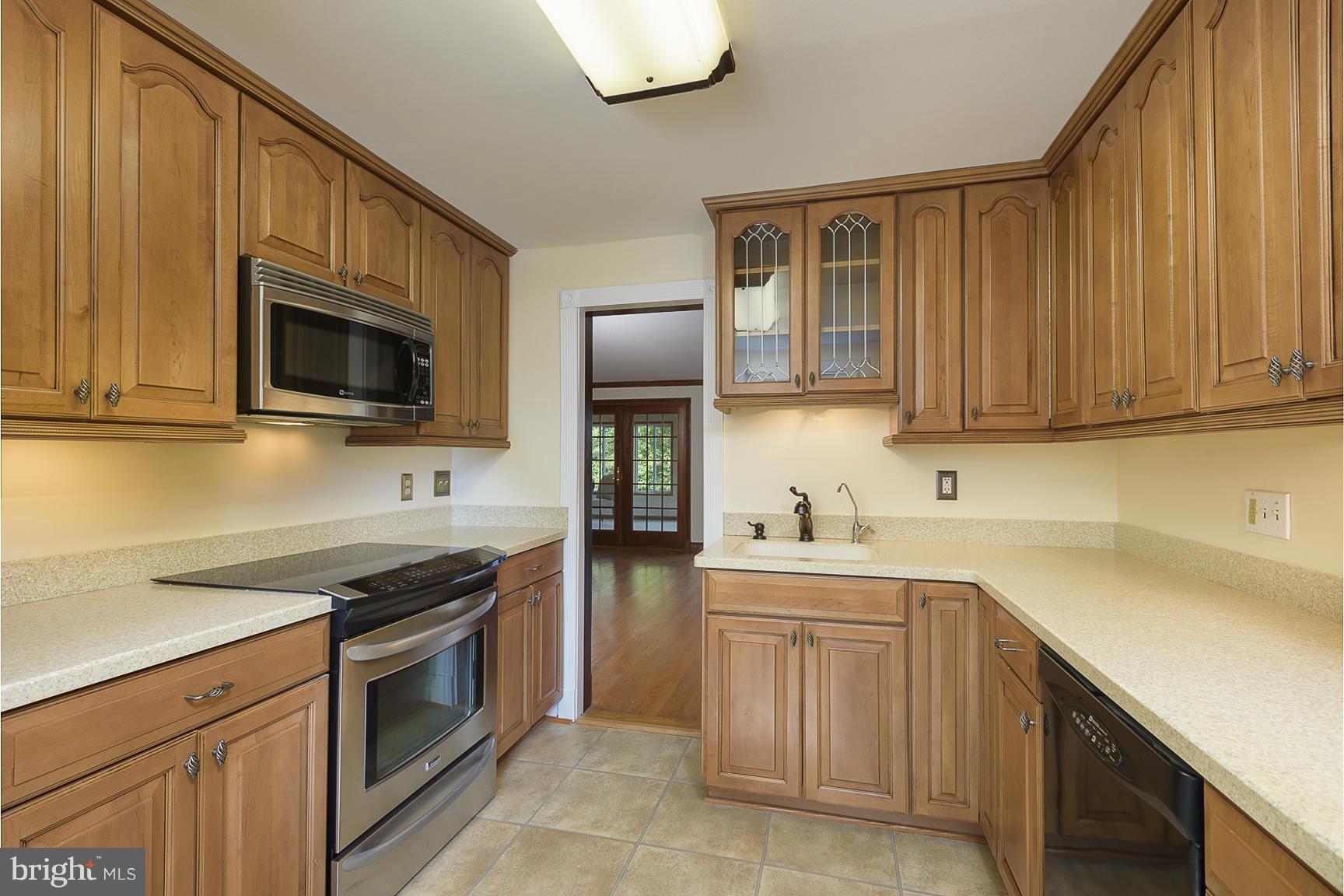 417 Edgewater Road Pasadena, MD 21122 - Photo 11 of 30 Remodeled Kitchen