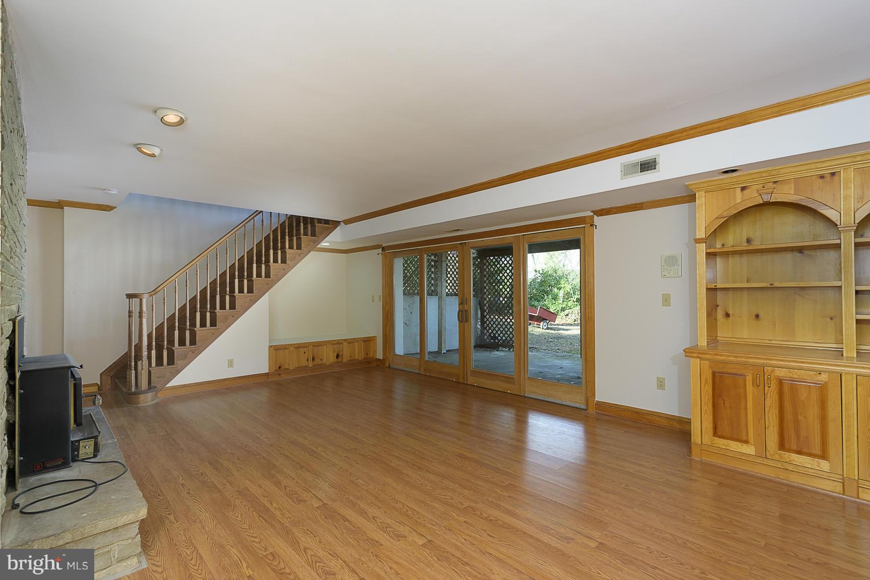 417 Edgewater Road Pasadena, MD 21122 - Photo 22 of 30 Finished Lower Level