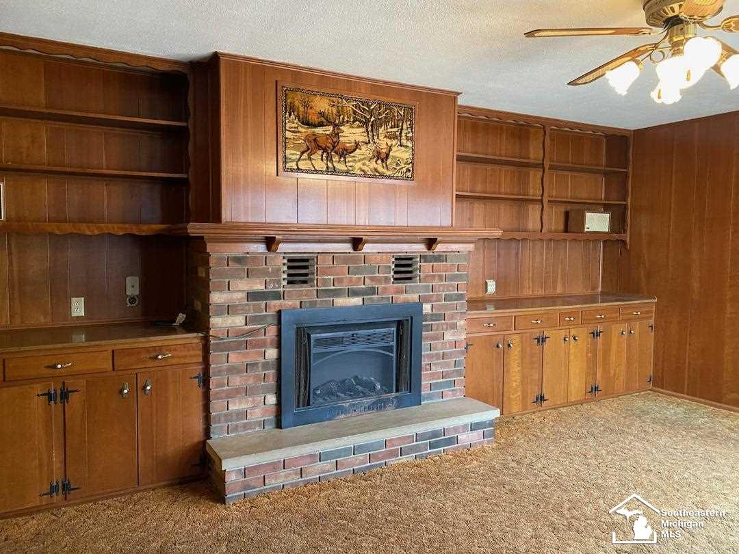 2240 West Rauch Temperance, MI 48182 - Photo 10 of 24