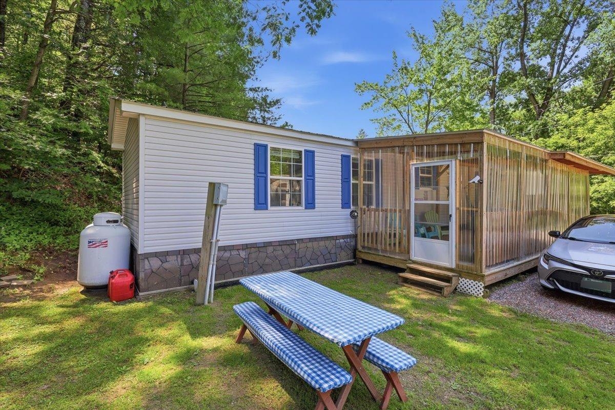 297 Taylor Street Milton, VT 05468 - Photo 21 of 31