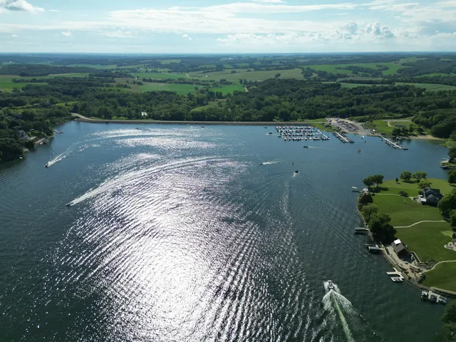 $25,000 | 31-76 Country Club Court, Lake Carroll, IL 61046