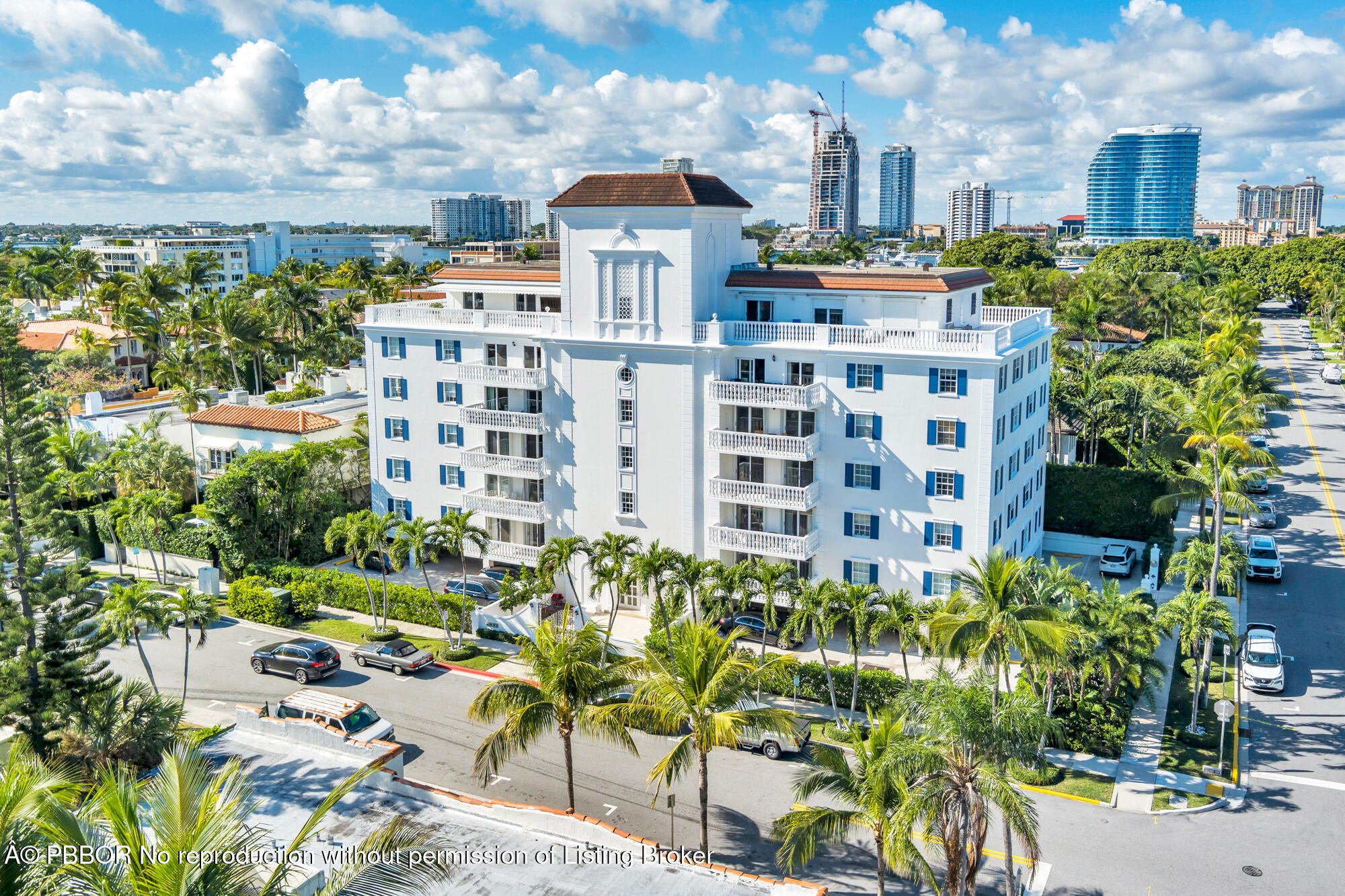 330 Cocoanut Row, Unit 12 Palm Beach, FL 33480 - Photo 16 of 18 a picture of houses with outdoor space
