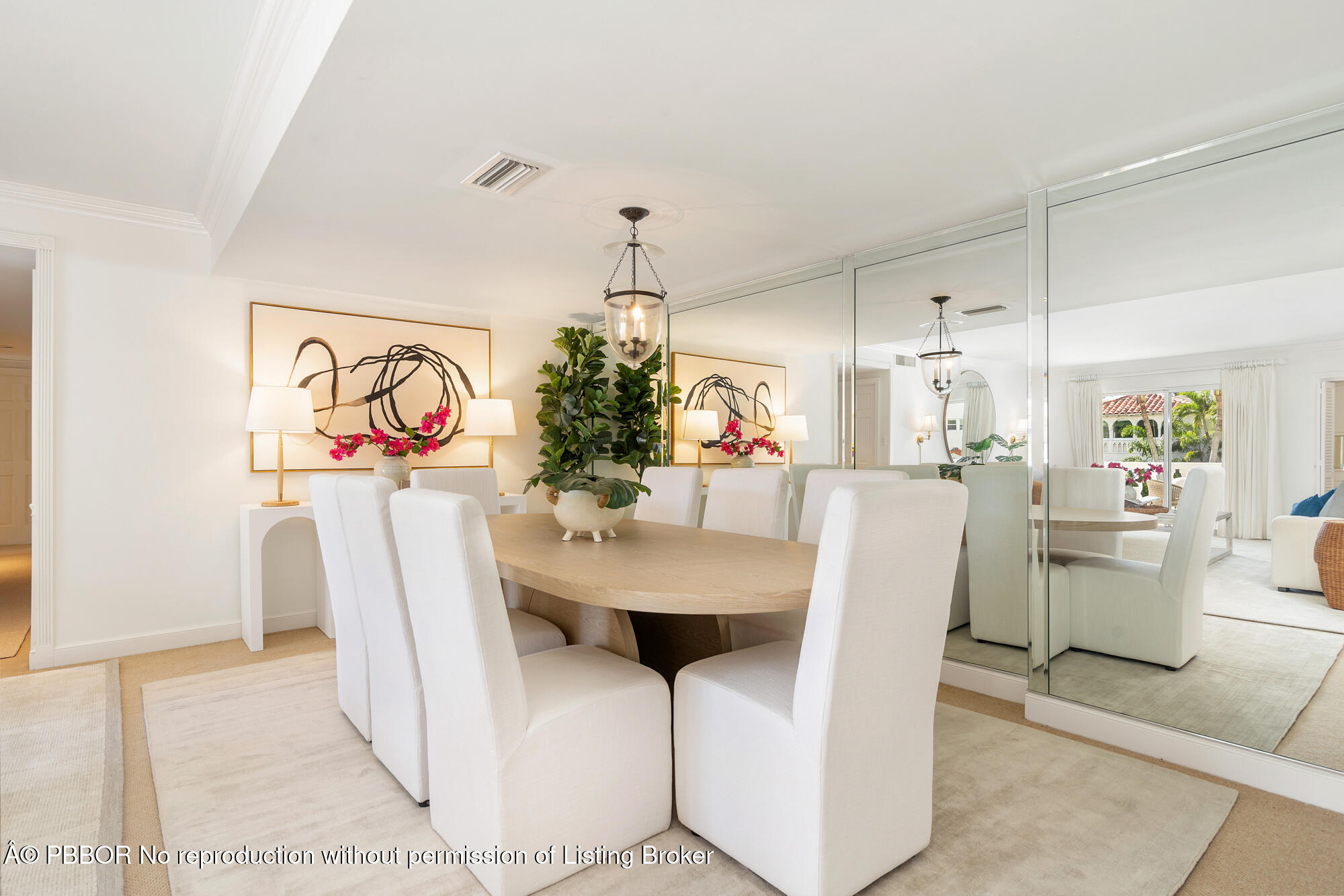 330 Cocoanut Row, Unit 12 Palm Beach, FL 33480 - Photo 4 of 18 a view of a dining room with furniture