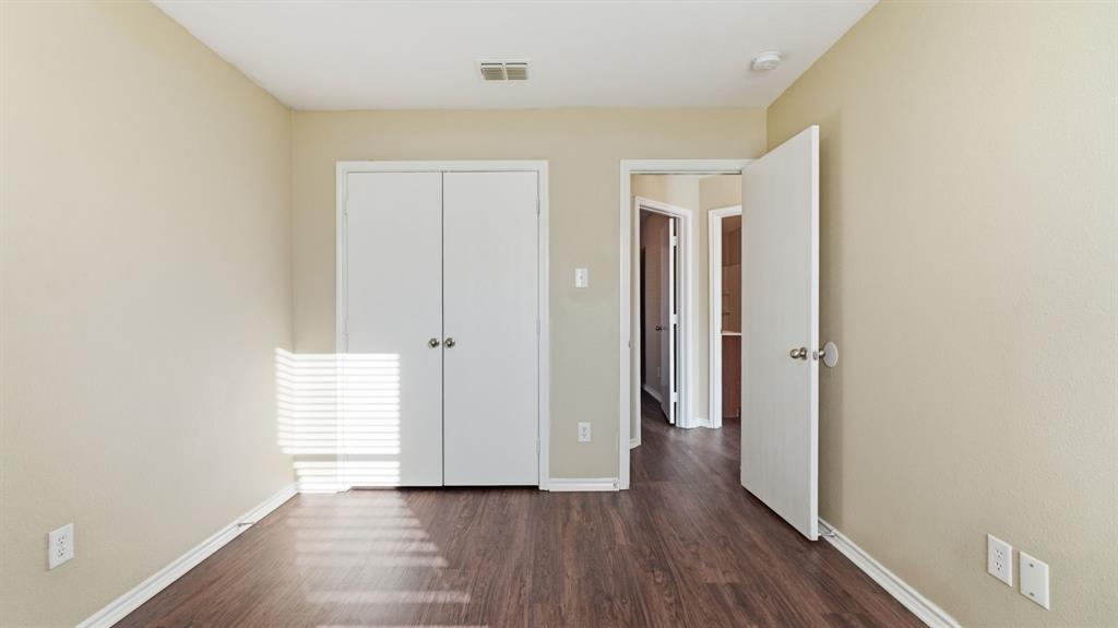 101 Long Prairie Drive Forney, TX 75126 - Photo 30 of 40