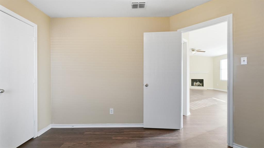 101 Long Prairie Drive Forney, TX 75126 - Photo 33 of 40 a view of an empty room