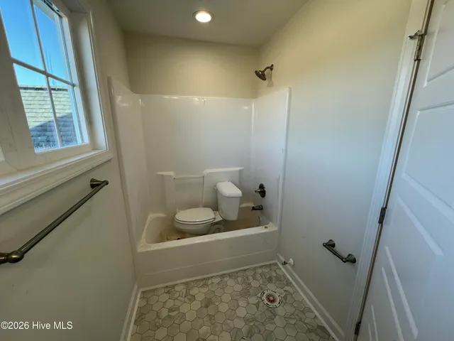 $374,900 | 404 Creeks Edge Drive, Pikeville, NC 27863