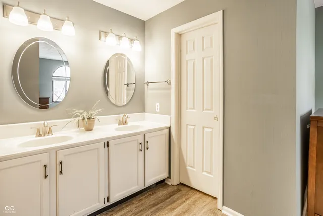 $232,500 | 9224 Golden Woods Drive, Indianapolis, IN 46268