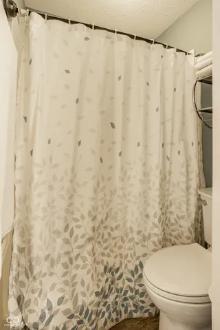 $232,500 | 9224 Golden Woods Drive, Indianapolis, IN 46268