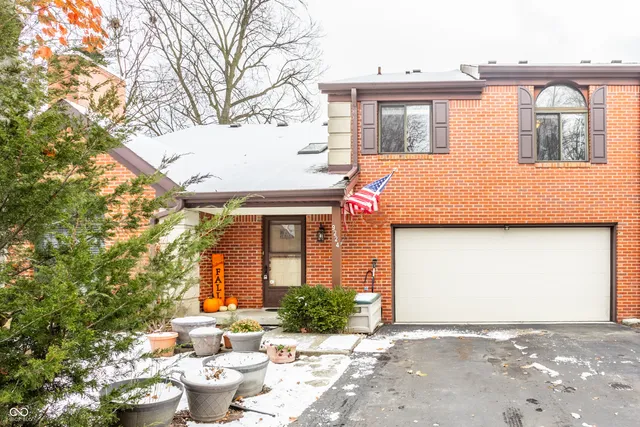 $232,500 | 9224 Golden Woods Drive, Indianapolis, IN 46268