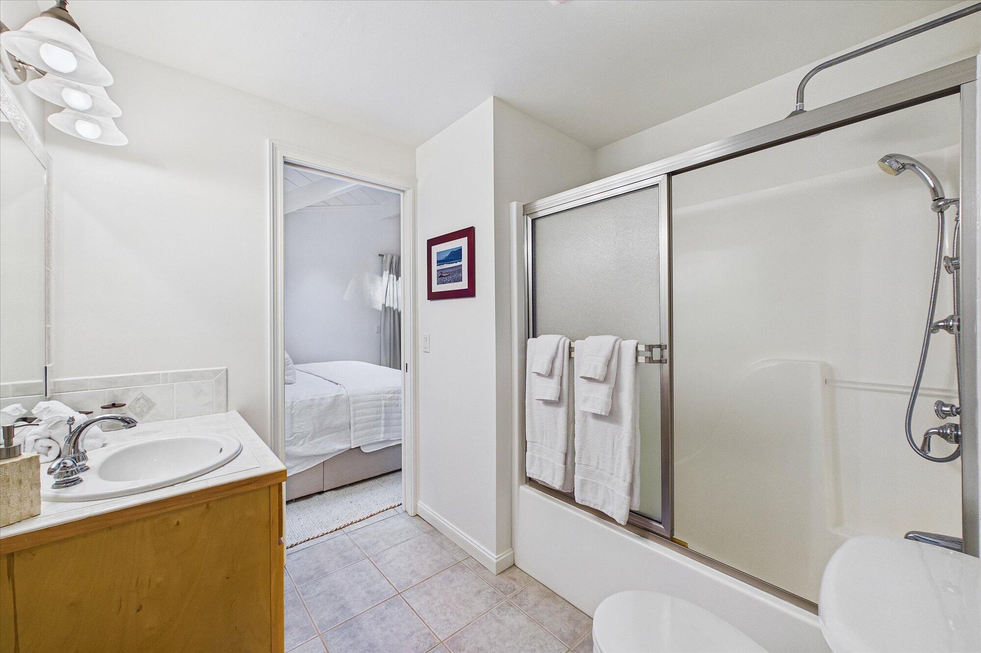 472 Beach Road Shelter Cove, CA 95589 - Photo 33 of 49