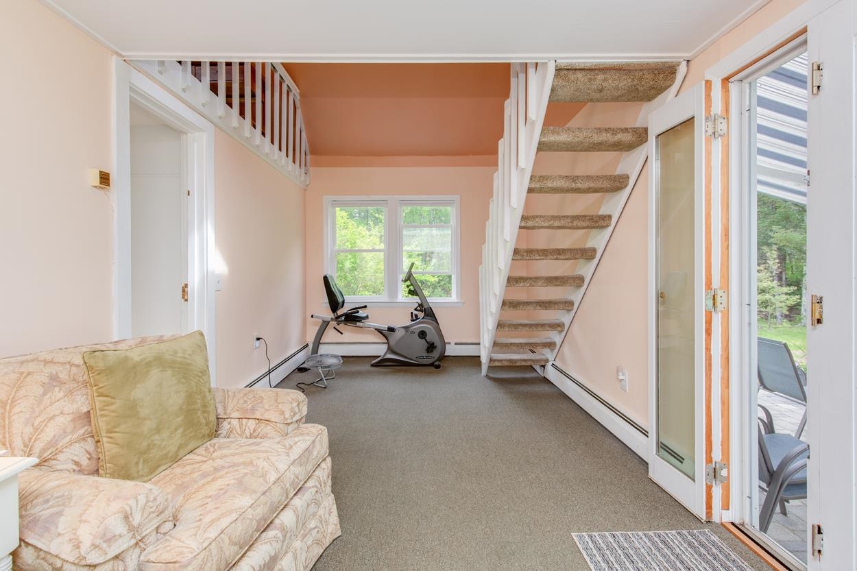 493 Clinton Street Concord, NH 03301 - Photo 28 of 58
