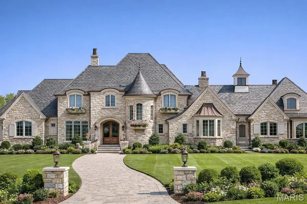 $4,500,000 | 310 Wardenburg Farms Drive, Wildwood, MO 63005