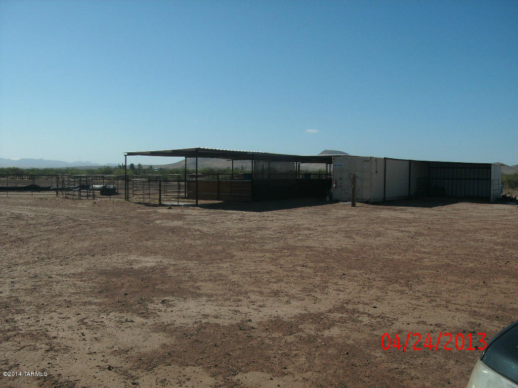 13470 North Morgan Road Pearce, AZ 85625 - Photo 6 of 9 Gallery Image 6