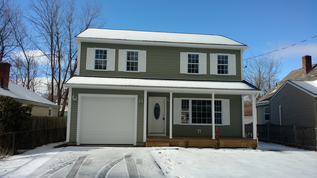 242 Laurelton Street Springfield, MA 01109 - Photo 1 of 25 Gallery Image 1