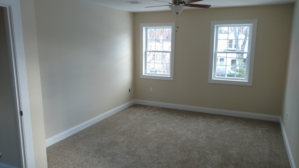 242 Laurelton Street Springfield, MA 01109 - Photo 15 of 25 Gallery Image 15