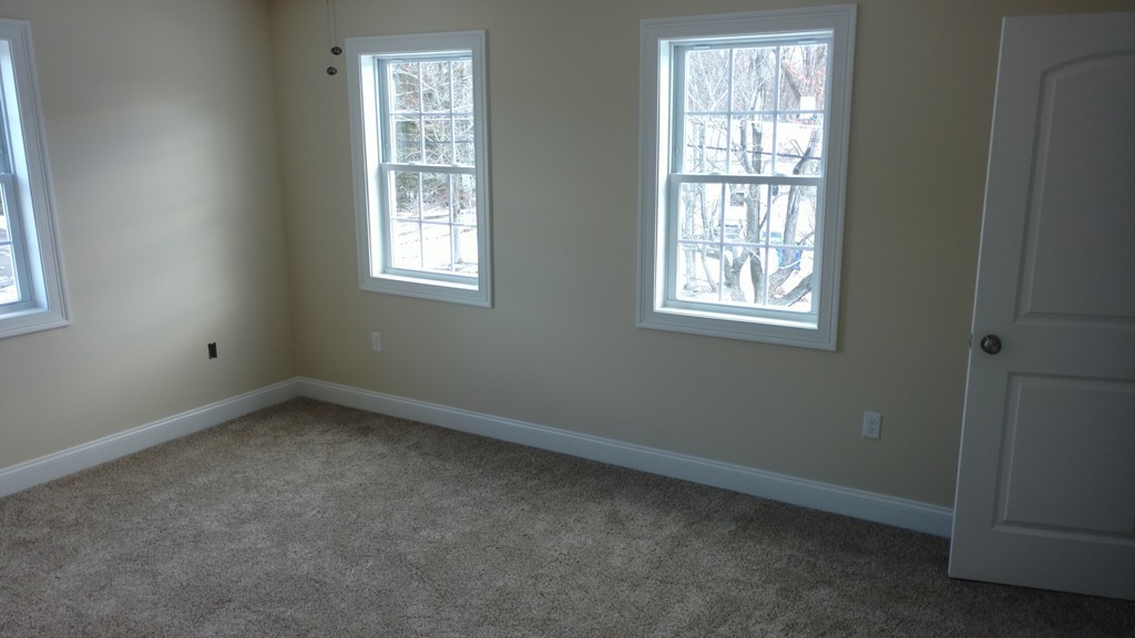 242 Laurelton Street Springfield, MA 01109 - Photo 18 of 25 Gallery Image 18