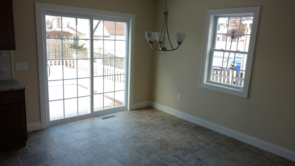 242 Laurelton Street Springfield, MA 01109 - Photo 19 of 25 Gallery Image 19