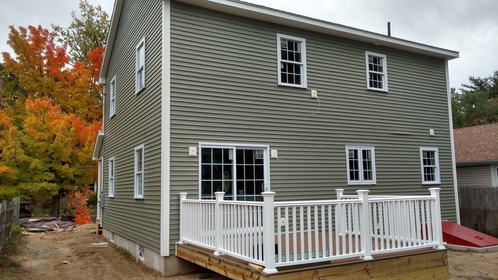 242 Laurelton Street Springfield, MA 01109 - Photo 6 of 25 Gallery Image 6