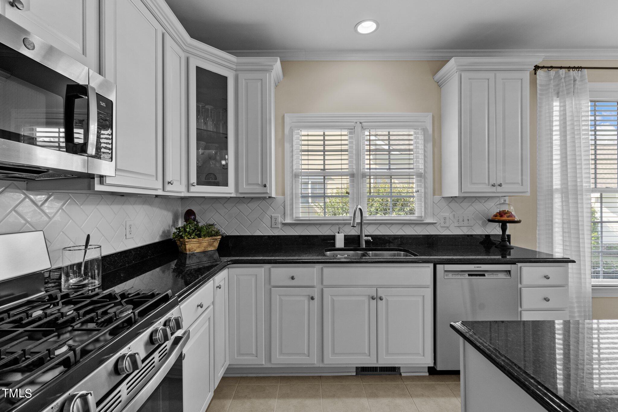 2513 St Paul's Square Raleigh, NC 27614 - Photo 14 of 43 13-web-or-mls-8Y3A1435