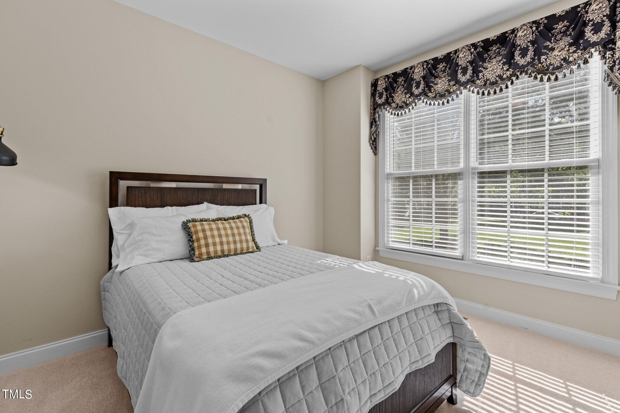 2513 St Paul's Square Raleigh, NC 27614 - Photo 26 of 43 27-web-or-mls-8Y3A1510